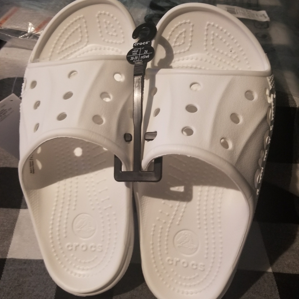 Crocs Baya Slides White M6 W8 NWT